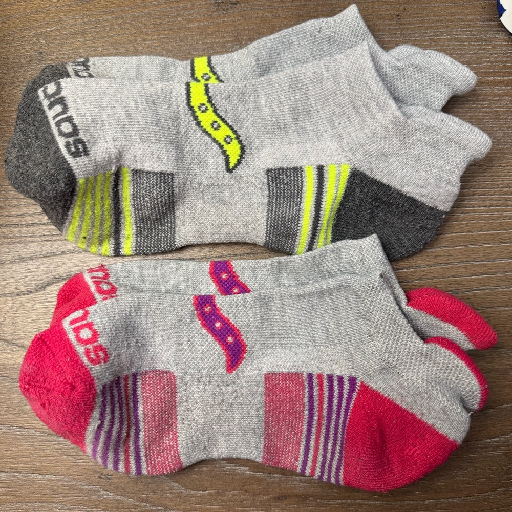 Women’s saucony ankle running socks